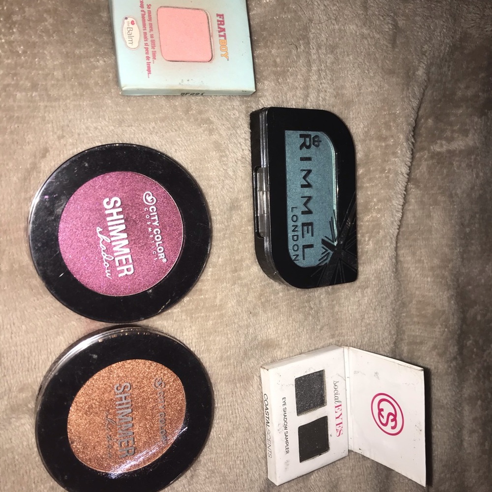 Eyeshadow bundle